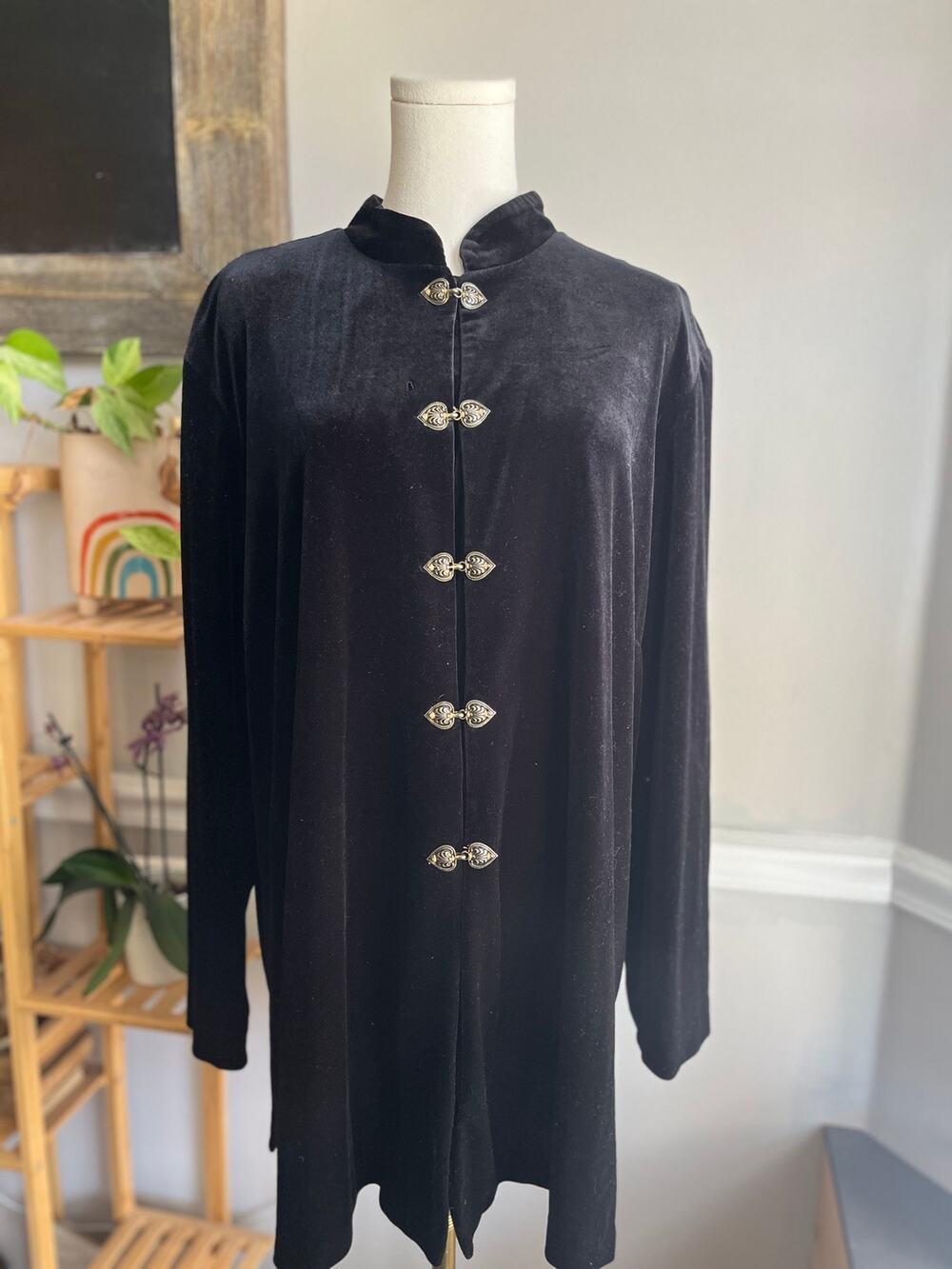 Vintage 90s Black Velvet Tunic Blouse Metal Clasp Closure Size 3XL